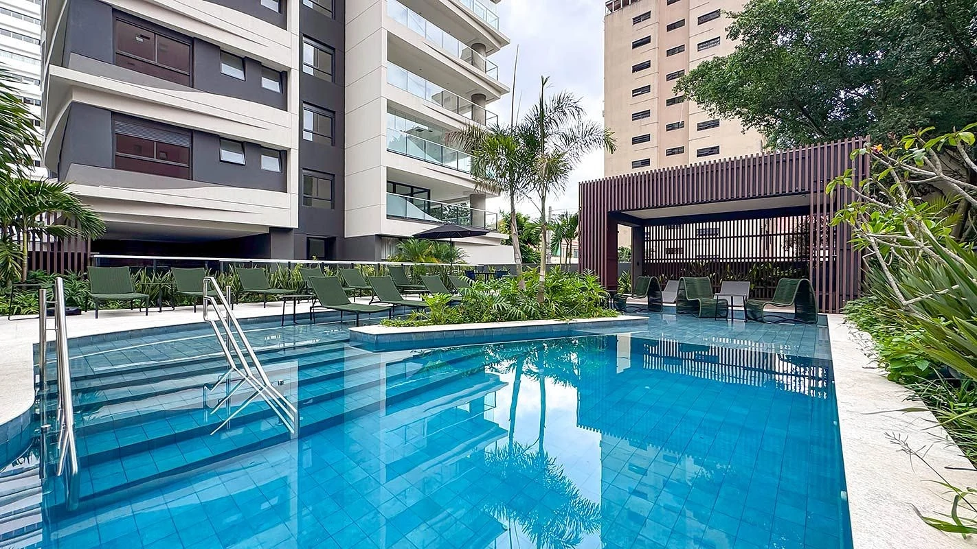 Piscina do Edge Pinheiros